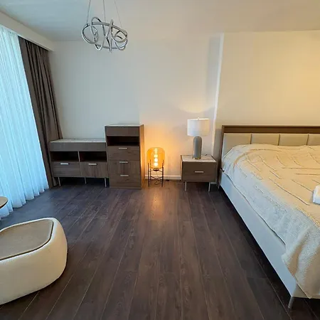 Super Luxury 1 Bedroom On 27th Floor In Grand Sapphire