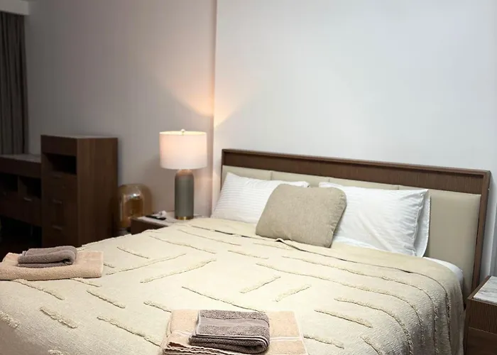 아파트 Super Luxury 1 Bedroom On 27th Floor In Grand Sapphire Phrenaros