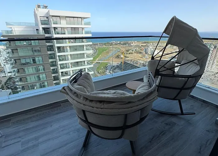 아파트 Super Luxury 1 Bedroom On 27th Floor In Grand Sapphire Phrenaros
